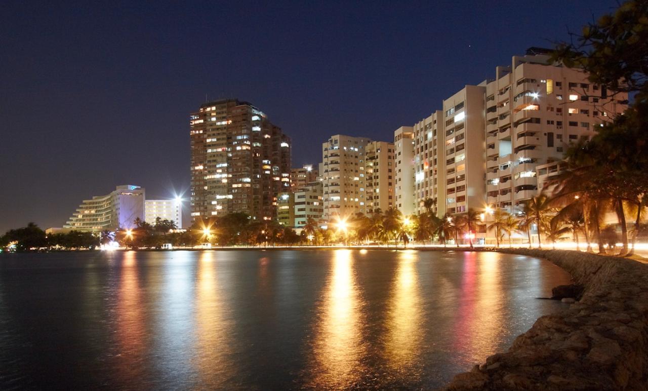 Hotel Costa Bahia Cartagena ภายนอก รูปภาพ