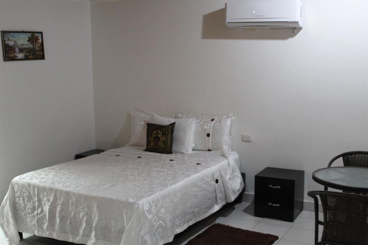 Hotel Costa Bahia Cartagena ภายนอก รูปภาพ